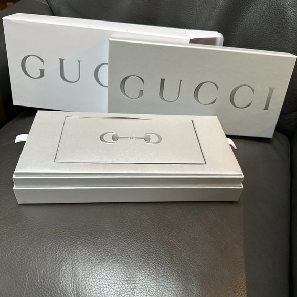 Gucci Card Case with Horsebit in Limited Edition Gift Box with Oversized Playing - Picture 5 of 16